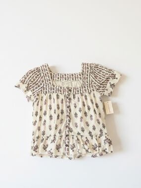 NWT- Lucky Brand Floral Cream Smocked Top - XS